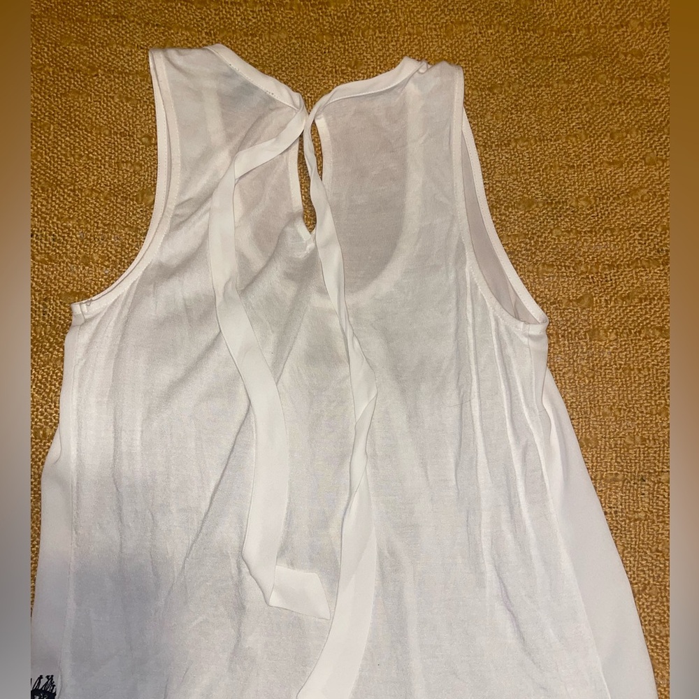 White Express Blouse with Lace Trim - Picture 8 of 8